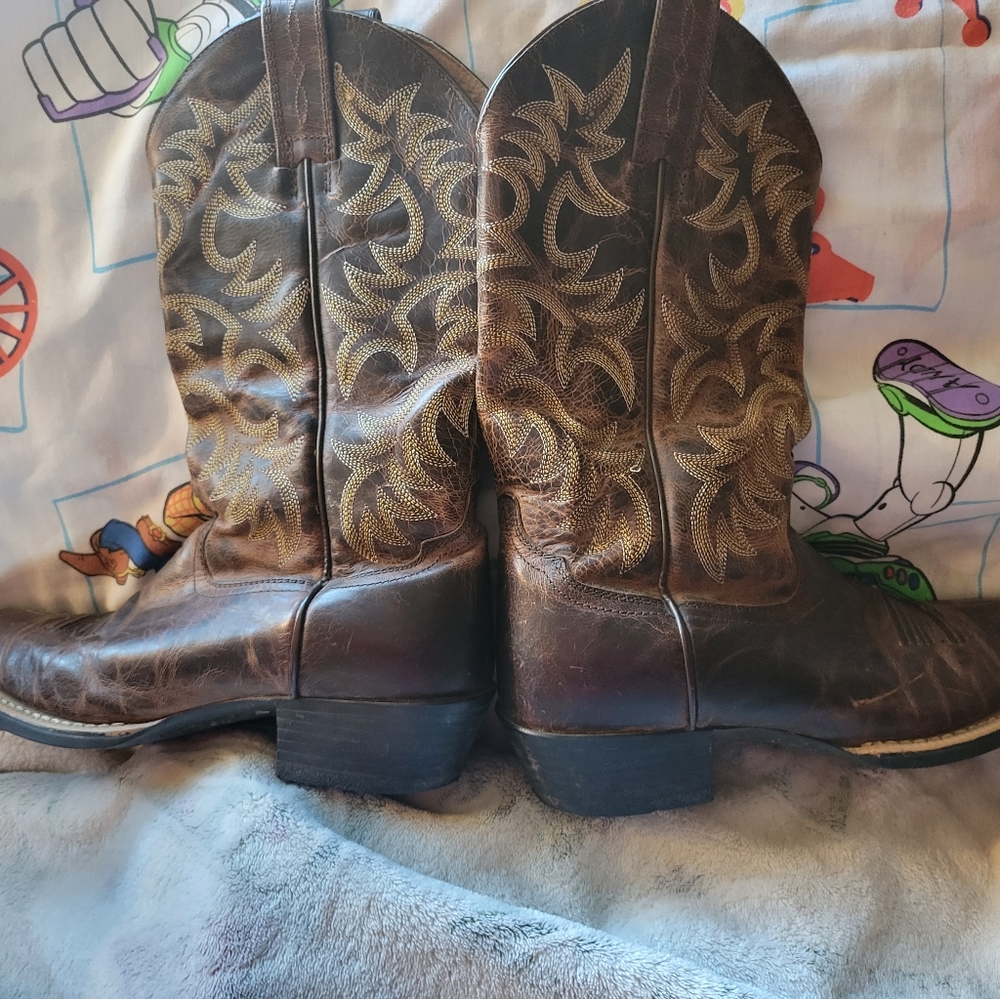 Ariat Heratige Boots